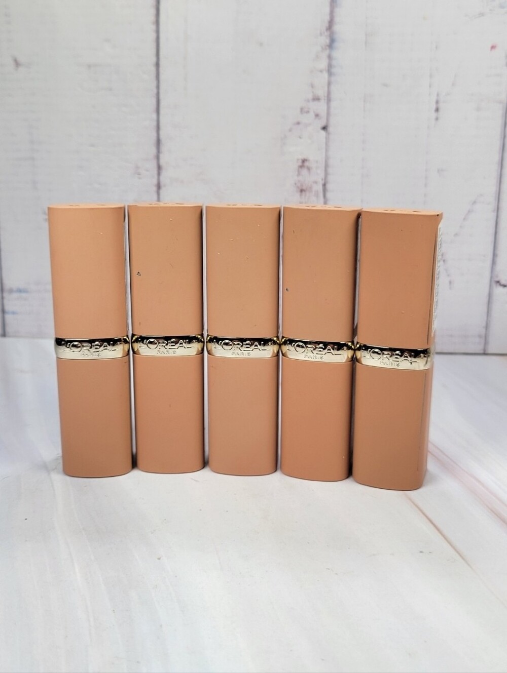 5 Piece L'Oreal Colour Riche Blurred Matte Lipstick Bundle NEW!